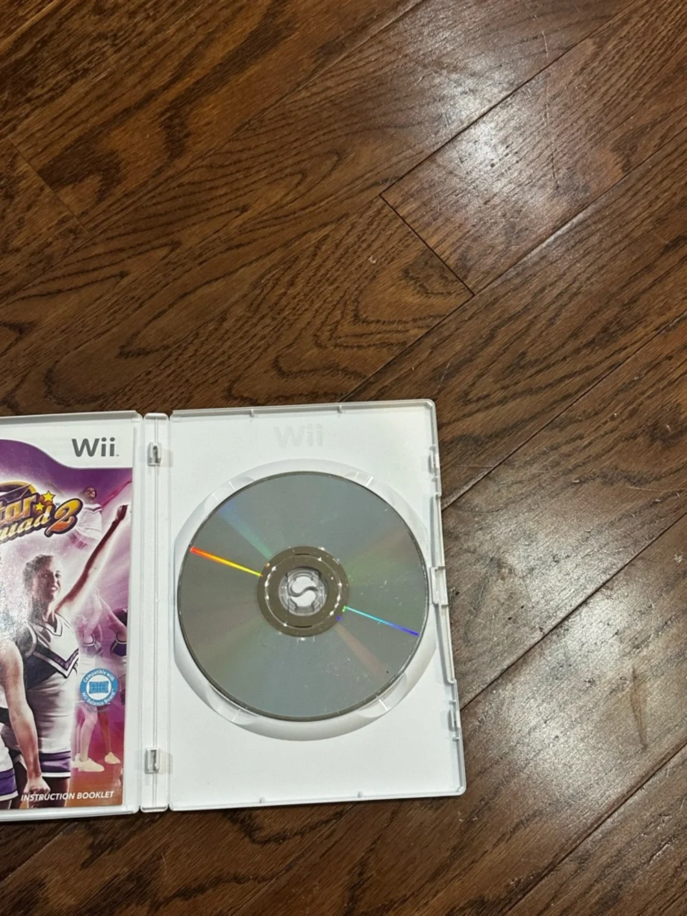 All-Star Cheer Squad 2 Nintendo Wii Game and Manual. UNTESTED